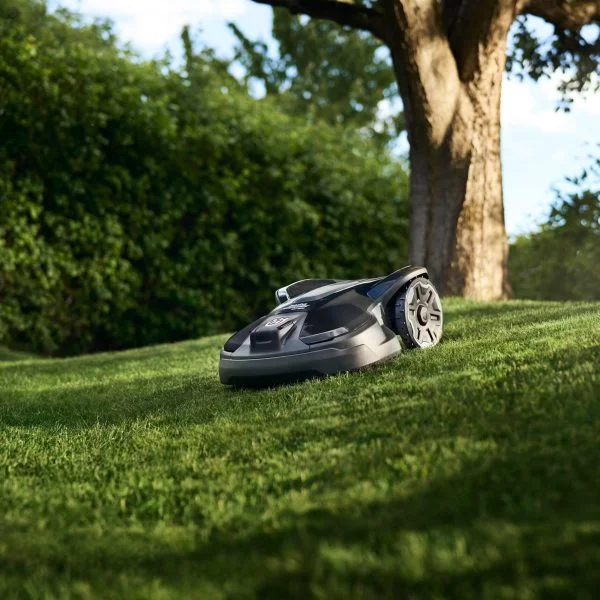 Husqvarna Automower 320 NERA Robotic Lawn Mower
